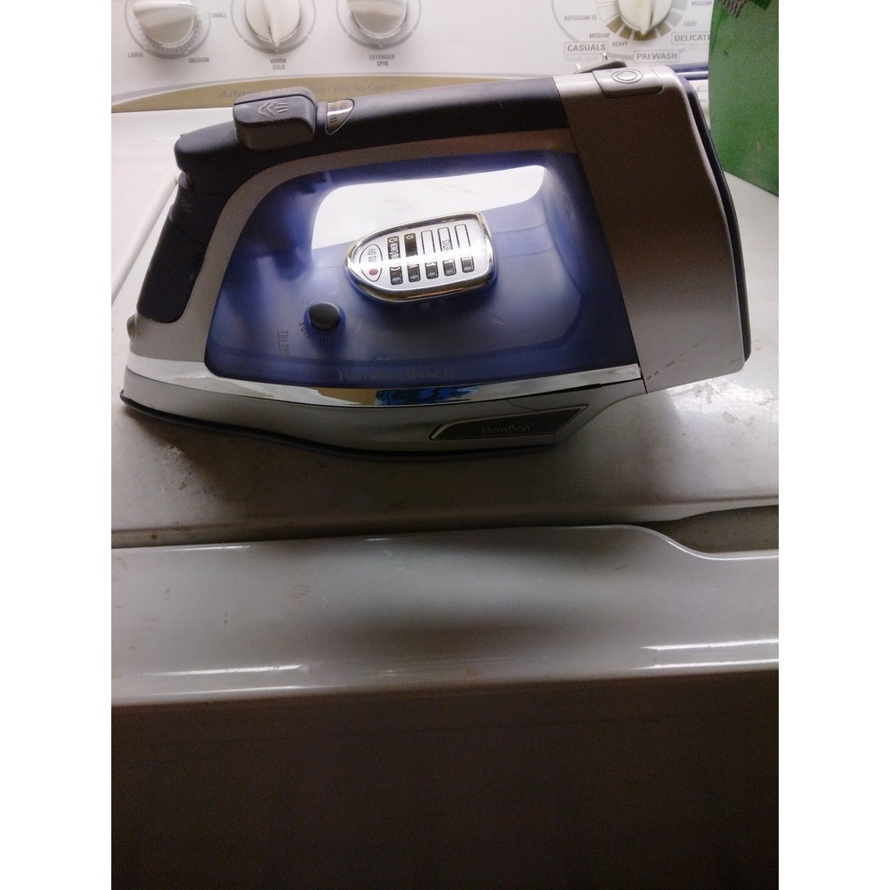 HAMILTON BEACH DURATHON NONSTICK IRON